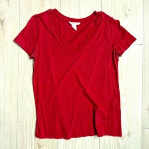 Forever 21 Bright Pinkish Red Short Sleeve V Neck Size Medium